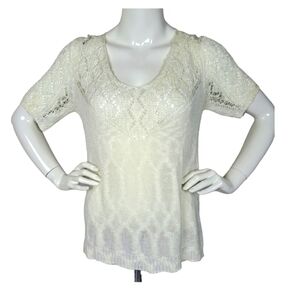 𝅺molly Bracken Crochet V-neck Top